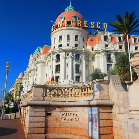 Nestor&jeeves - Green - Hyper Center - Shopping Avenue نيس